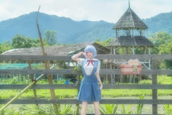 Rei-Ayanami-Anime-Sex-Doll-with-Blue-Hair-16-scaled-1