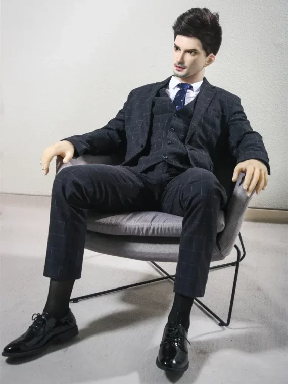 Julian-Real-Male-Sex-Doll-for-Gay-Enthusiasts-11