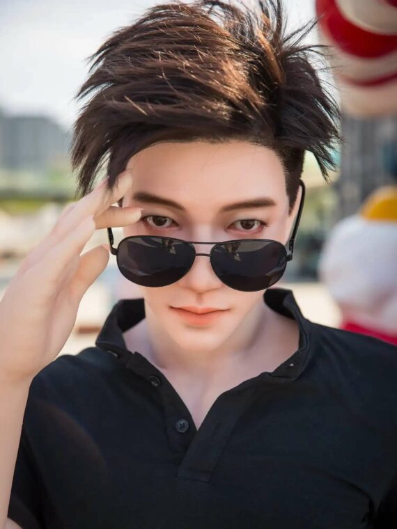 Noah-Realistic-Asain-Male-Sex-Doll-with-Athletic-Build-and-Casual-Style-9