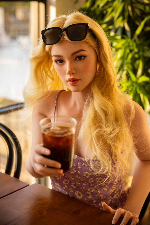 Maud-Blonde-White-Skin-Sex-Doll-with-Silicone-Head-169cm5ft7-4
